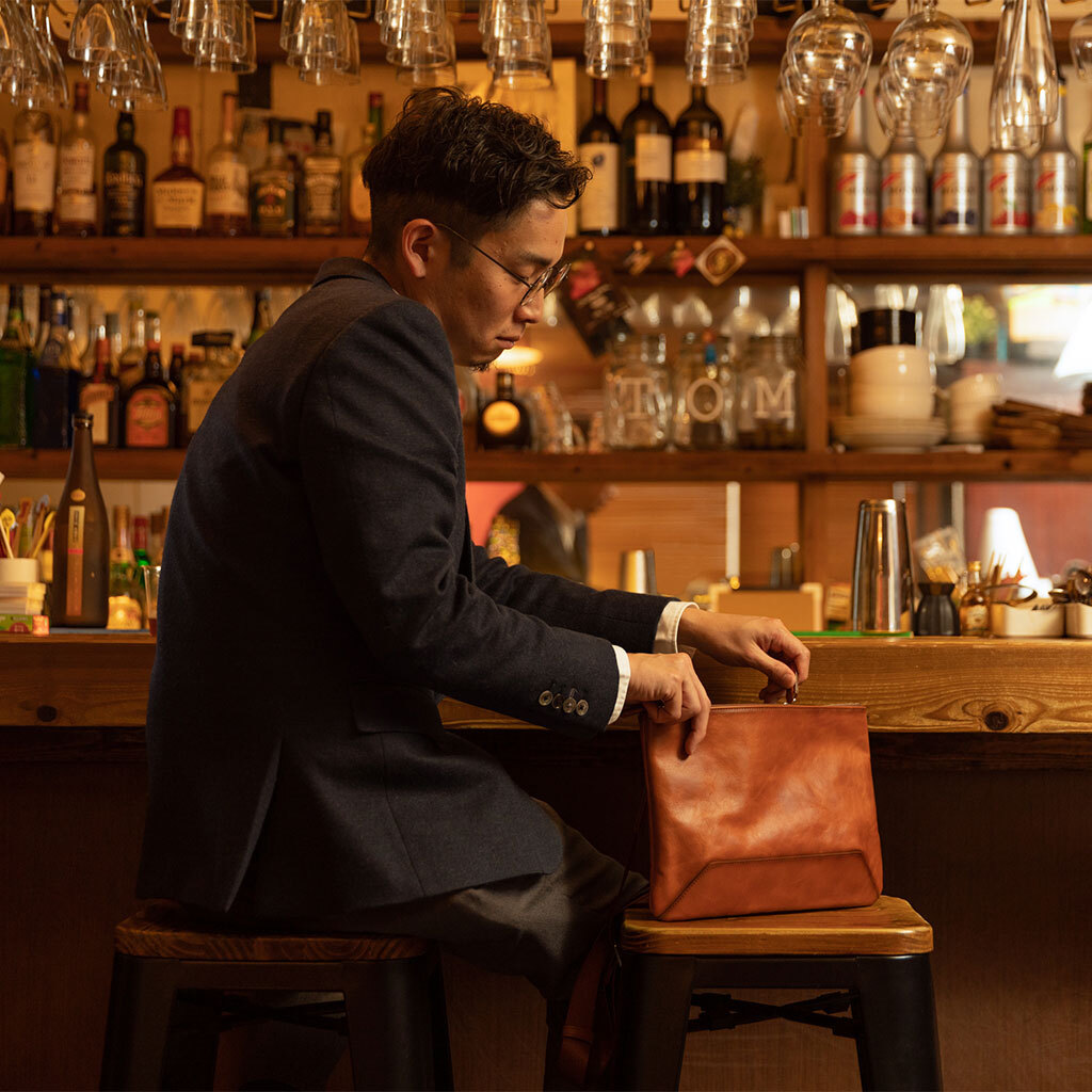 日本製高級ショルダーバッグ